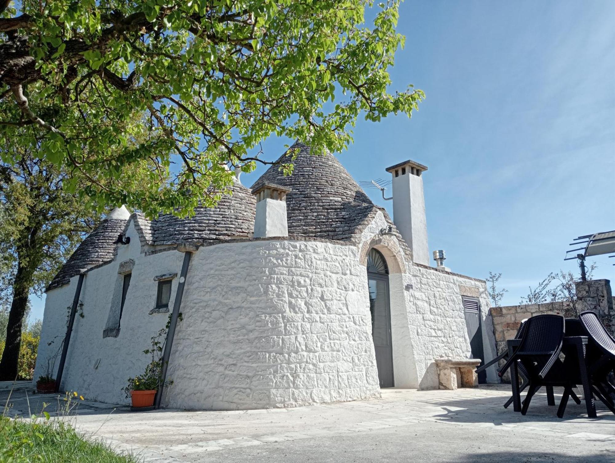 Trulli Manuela Villa Locorotondo Eksteriør billede